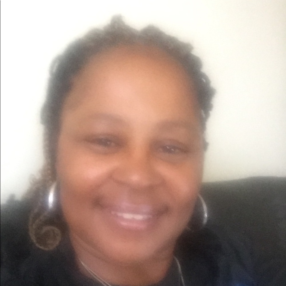 Meet your Posher, Dawna